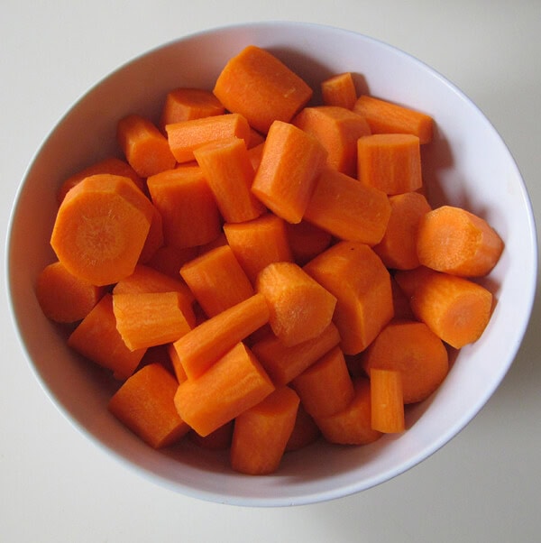 chopped carrots chopped carrots