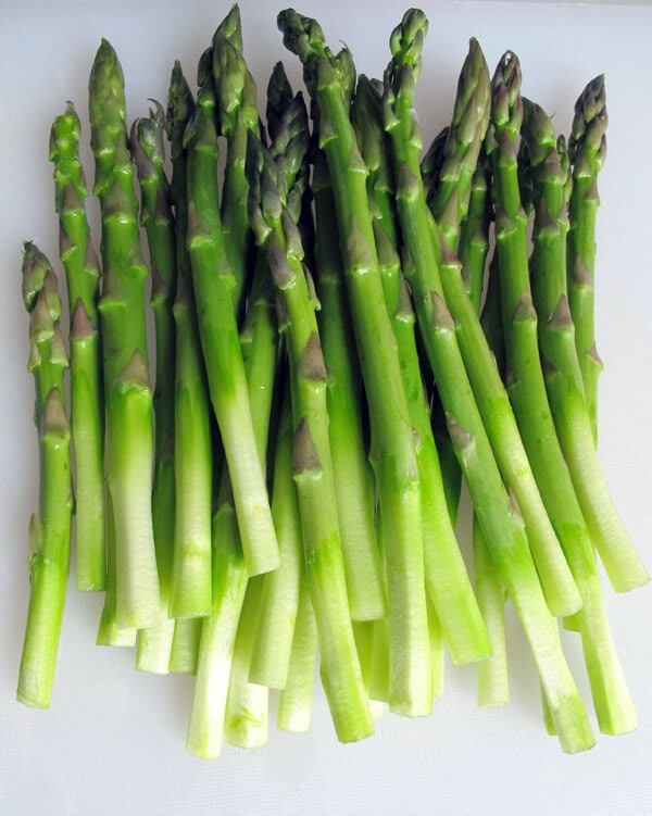 peeled asparagus peeled asparagus