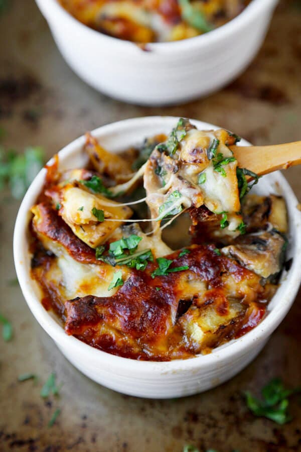 25 Asian Side Dishes - Easy recipes you can make at home. asian dinner recipes, easy Asian side dishes, Chinese, recipes, Japanese recipes, Thai recipes, Vietnamese recipes, Korean recipes, healthy Asian | pickledplum.com