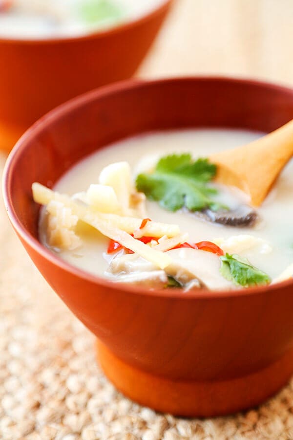 25 Asian Side Dishes - Easy recipes you can make at home. asian dinner recipes, easy Asian side dishes, Chinese, recipes, Japanese recipes, Thai recipes, Vietnamese recipes, Korean recipes, healthy Asian | pickledplum.com