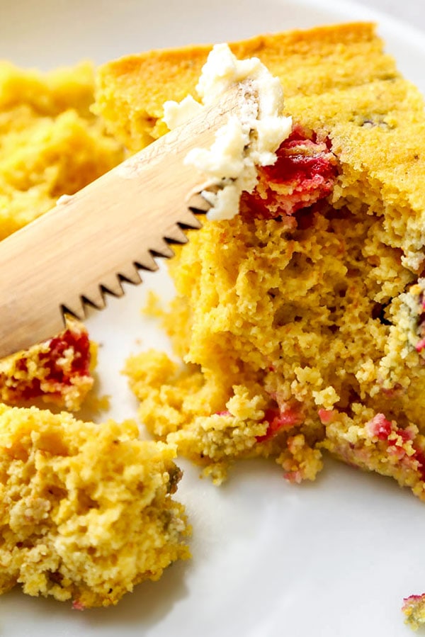 Gluten Free Cranberry Cornbread - This fruit studded Gluten Free Cranberry Cornbread Recipe is soft, subtly sweet and 100% delicious. Thanksgiving gluten free recipes, Christmas gluten free recipes, gluten baked goods, gluten free dessert, gluten free side dish | pickledplum.com
